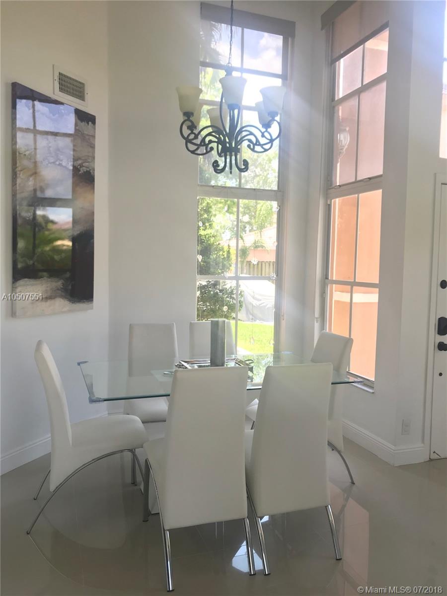 CORAL BAY - Residential