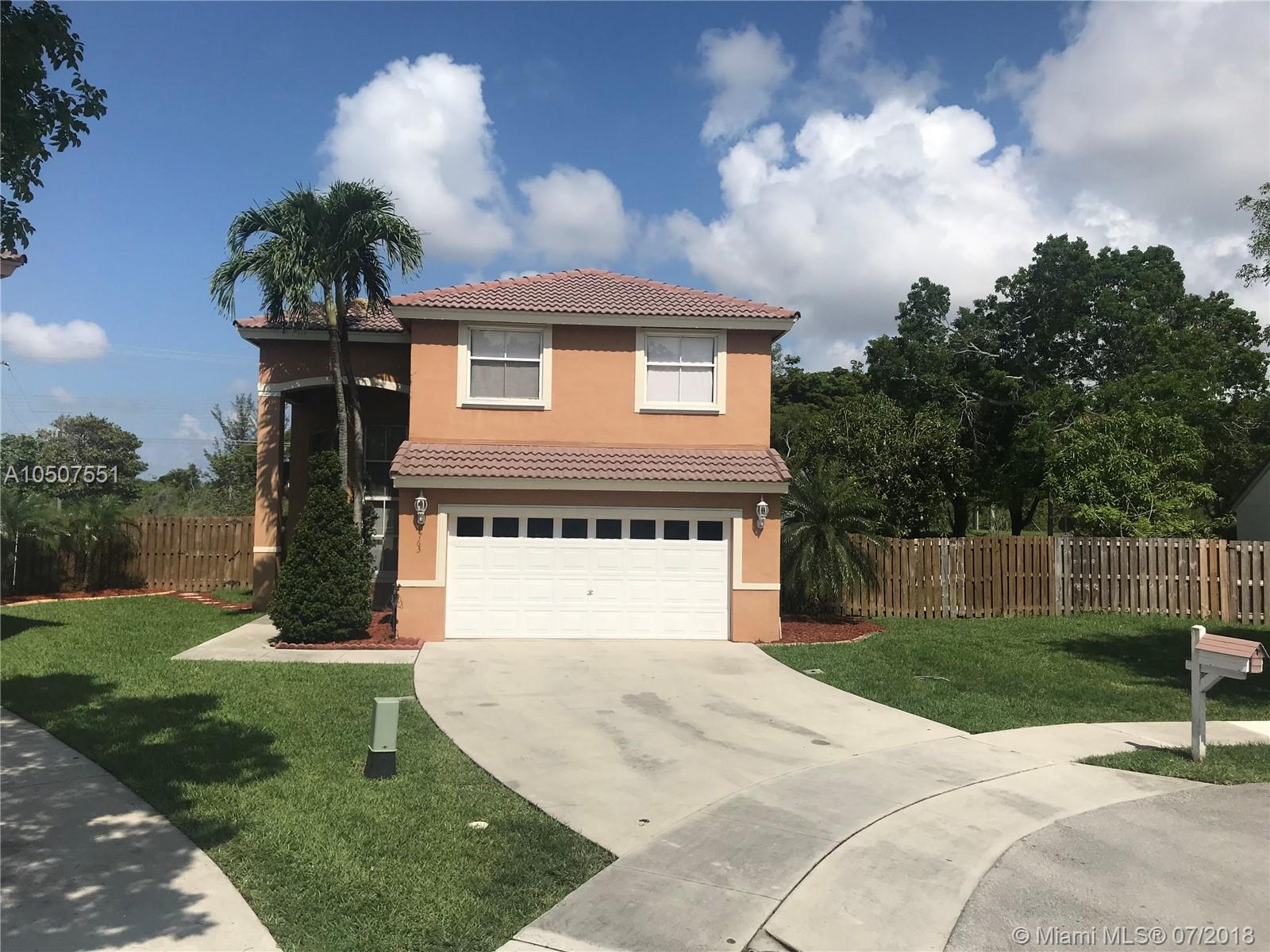 CORAL BAY - Residential