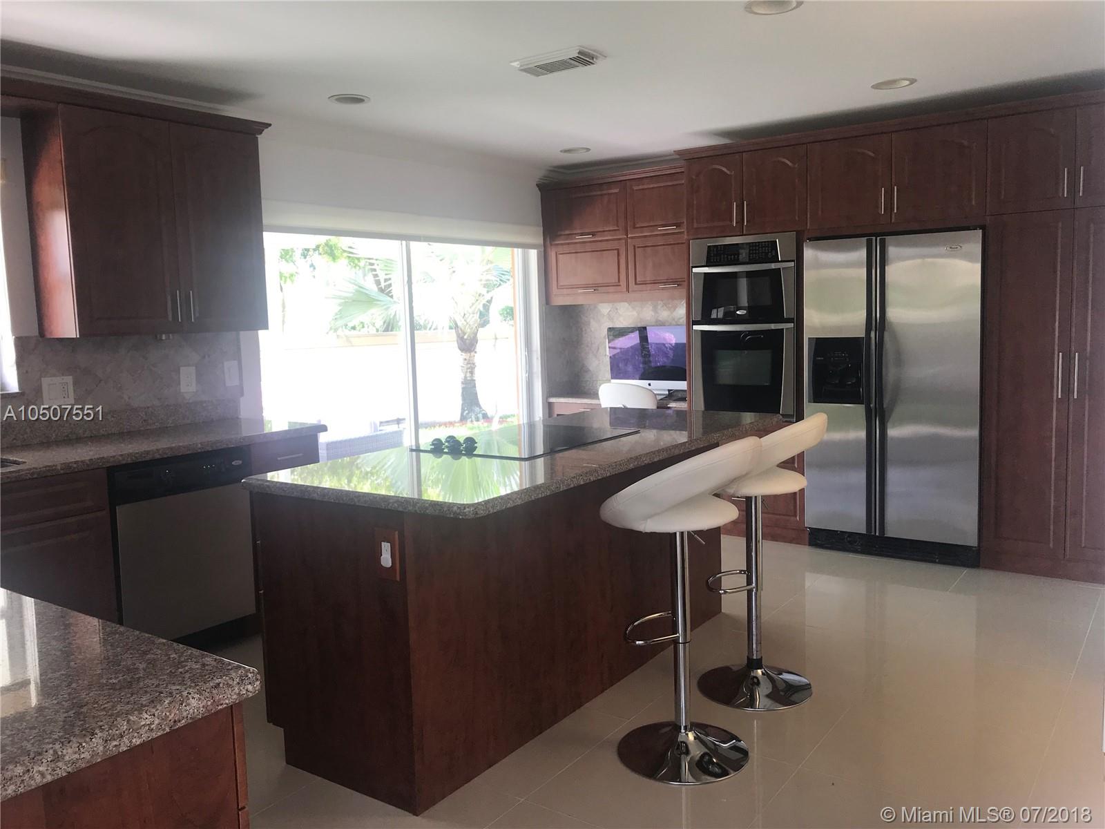 CORAL BAY - Residential