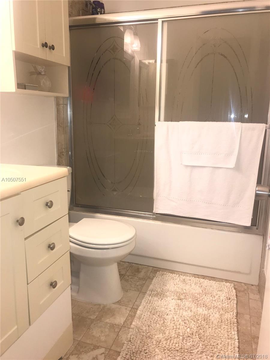 CORAL BAY - Residential