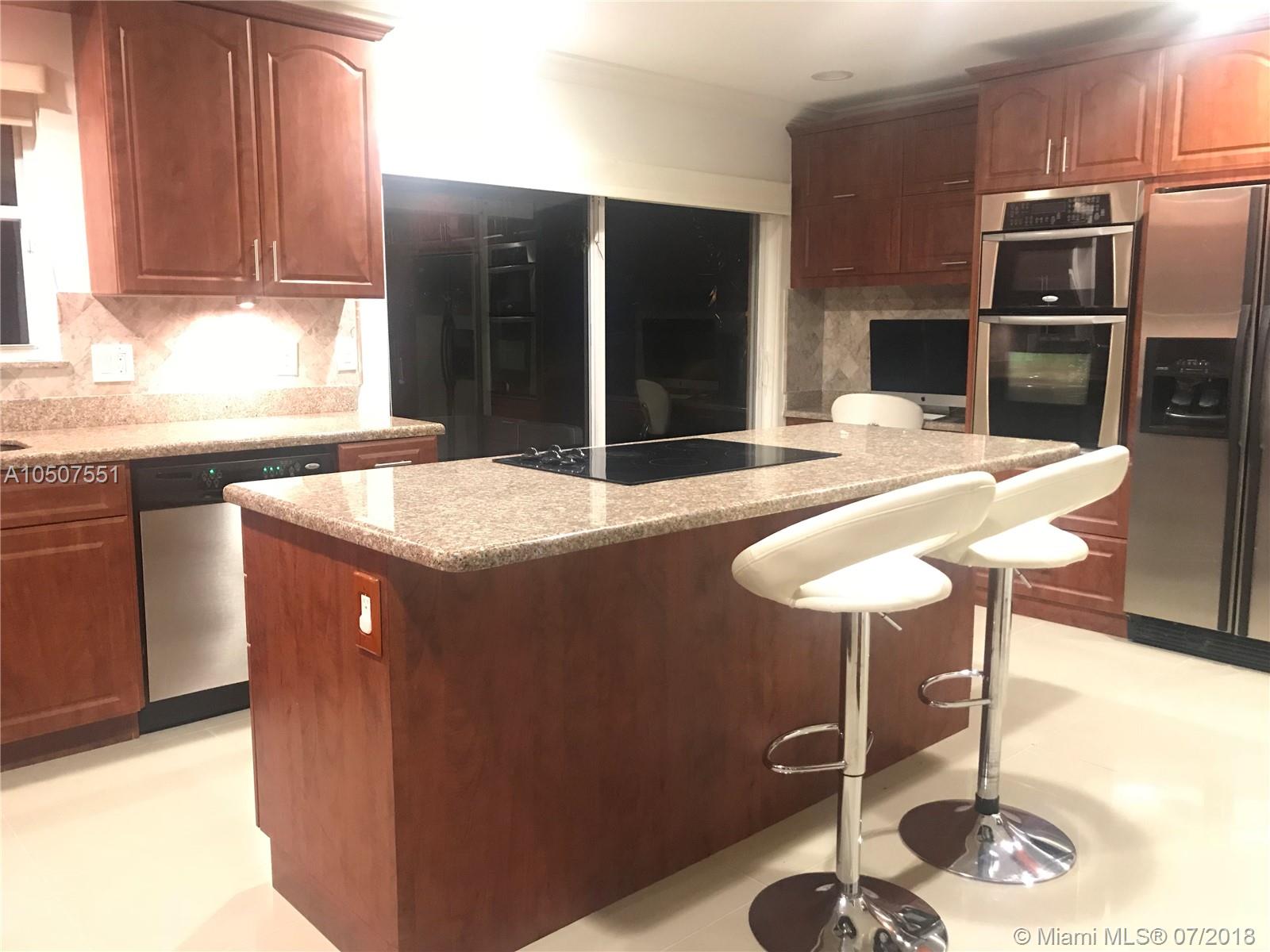 CORAL BAY - Residential