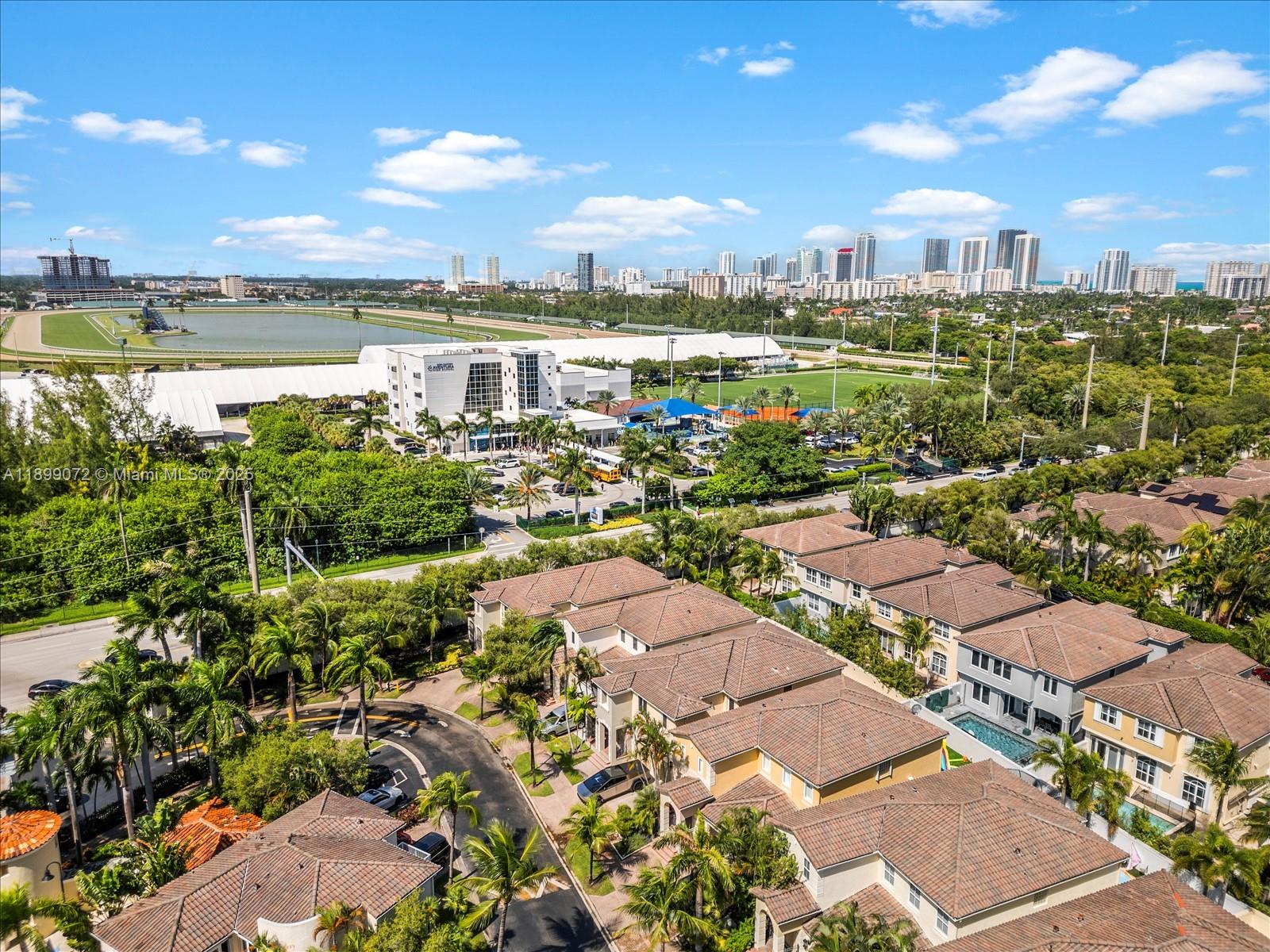 AVENTURA LAKES - PHASE II - Residential Lease