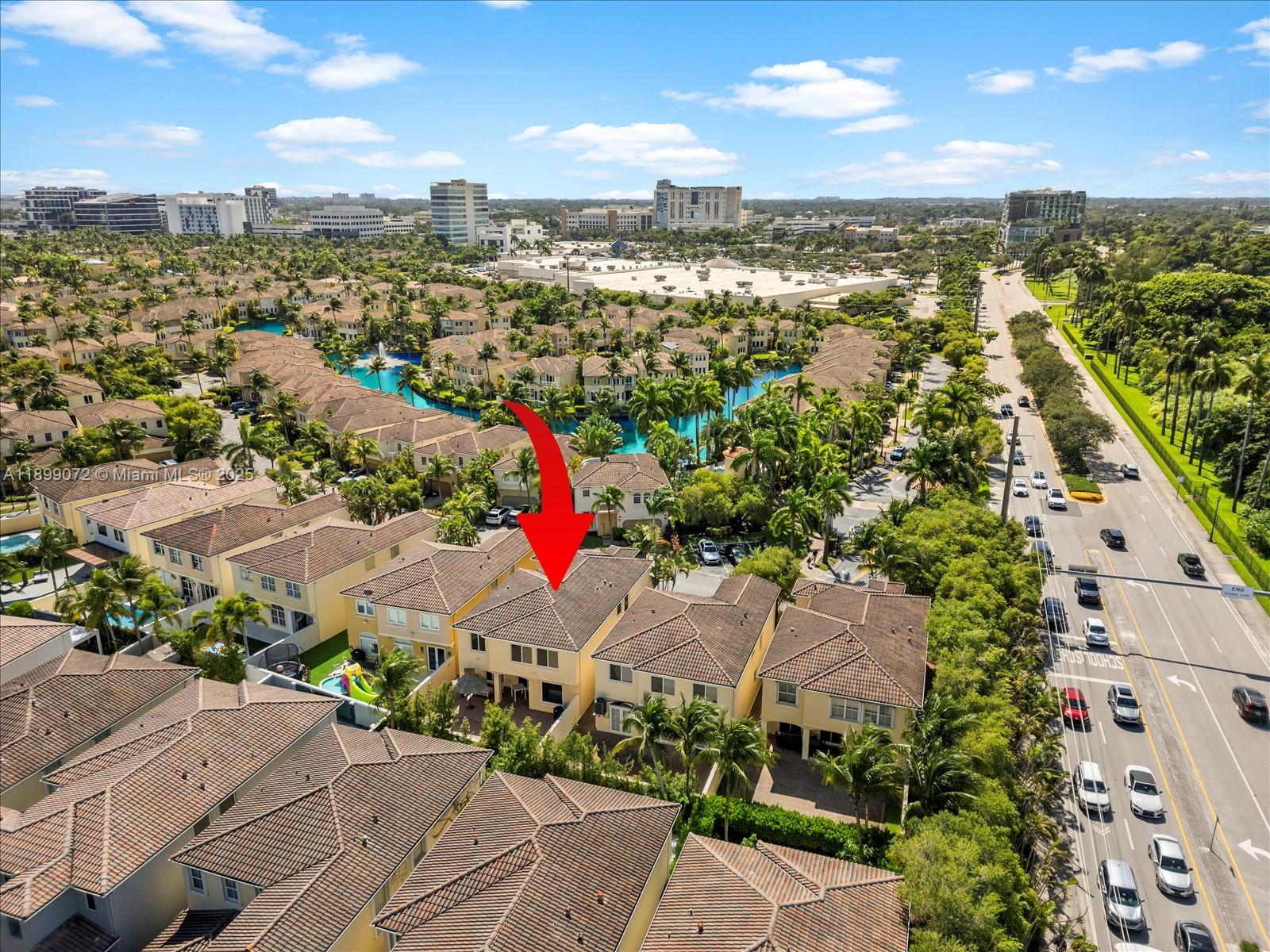 AVENTURA LAKES - PHASE II - Residential Lease