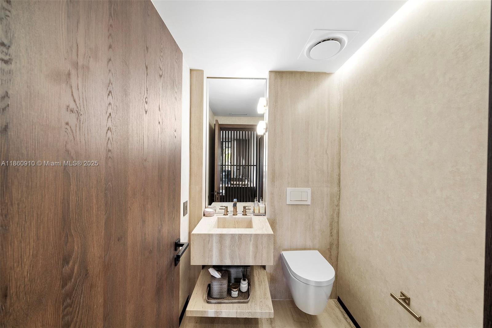 CLUB TOWER TWO CONDO - Residential Lease