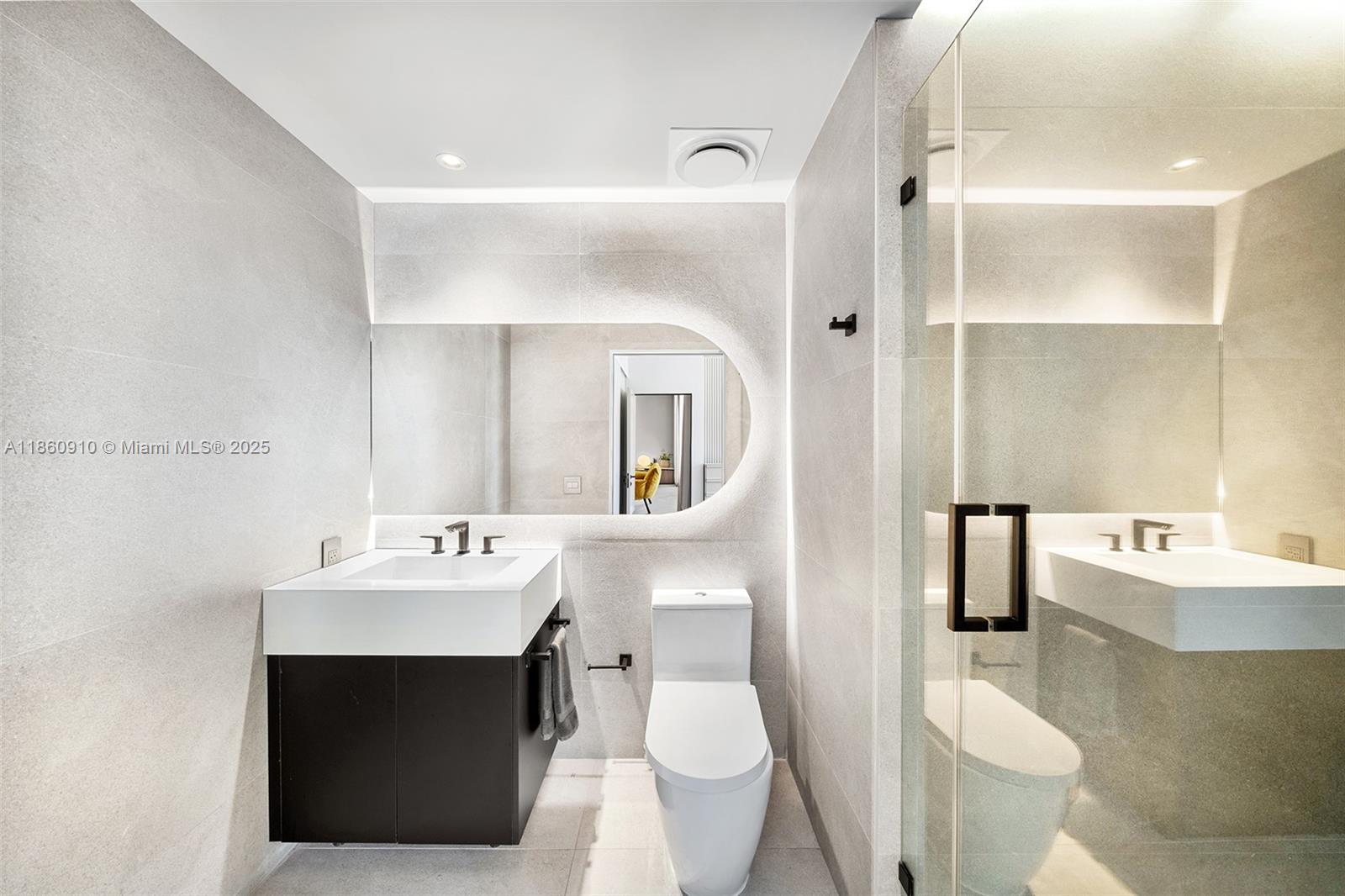 CLUB TOWER TWO CONDO - Residential Lease