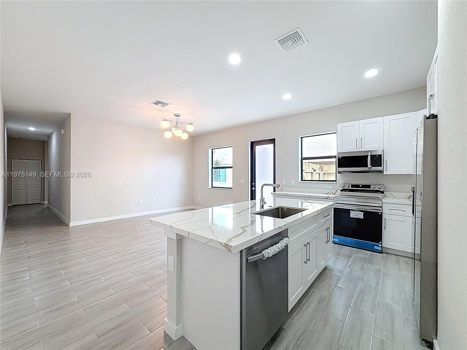 PROSPECT GARDENS - Residential Lease