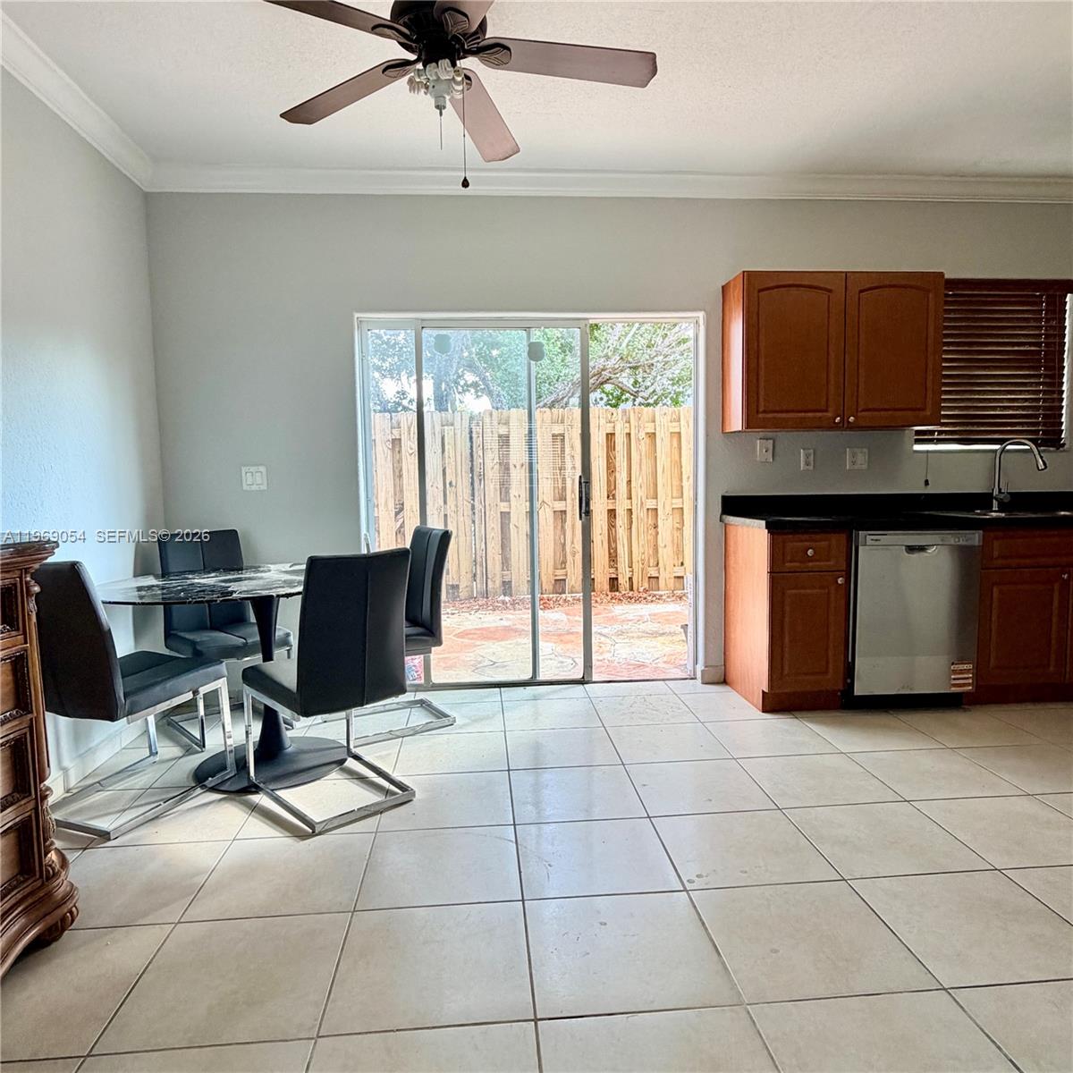 GARDEN VIEW VILLAS HOMES - Residential