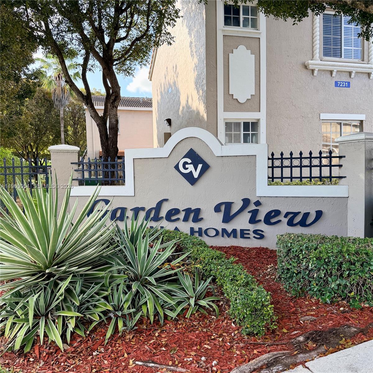 GARDEN VIEW VILLAS HOMES - Residential