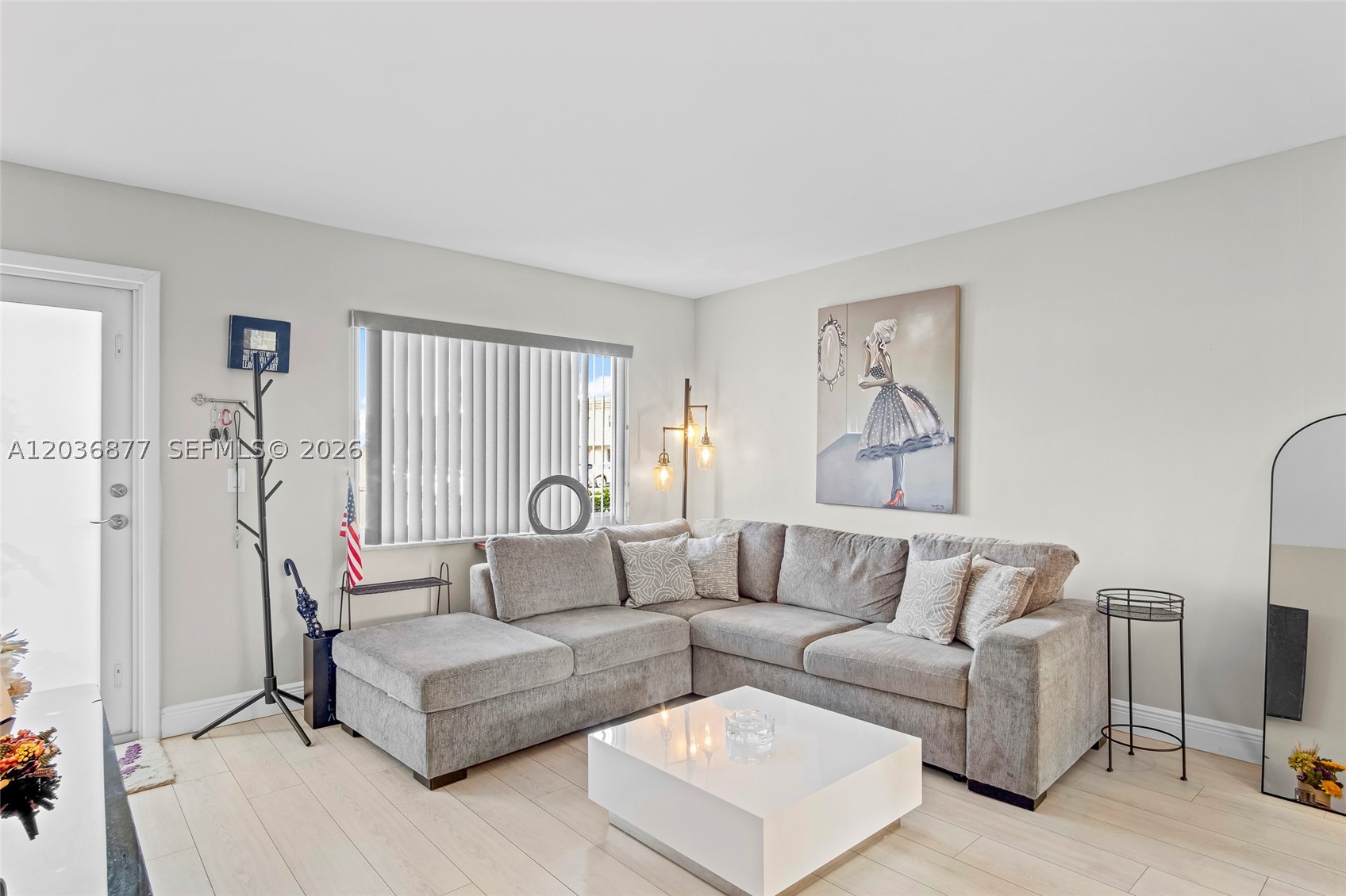 19 Abbey Ln 104