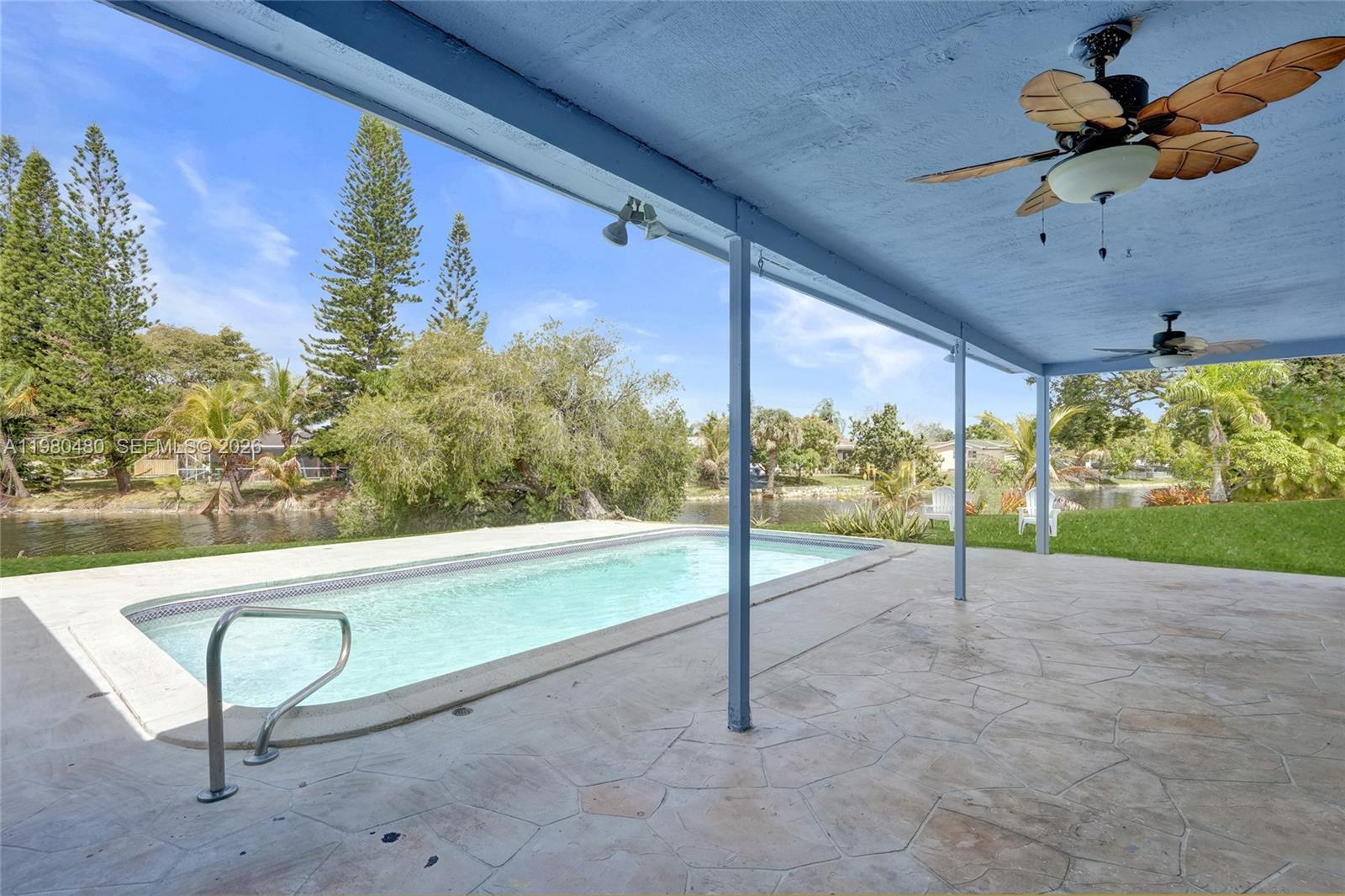 SUNRISE GOLF VILLAGE SEC - Residential