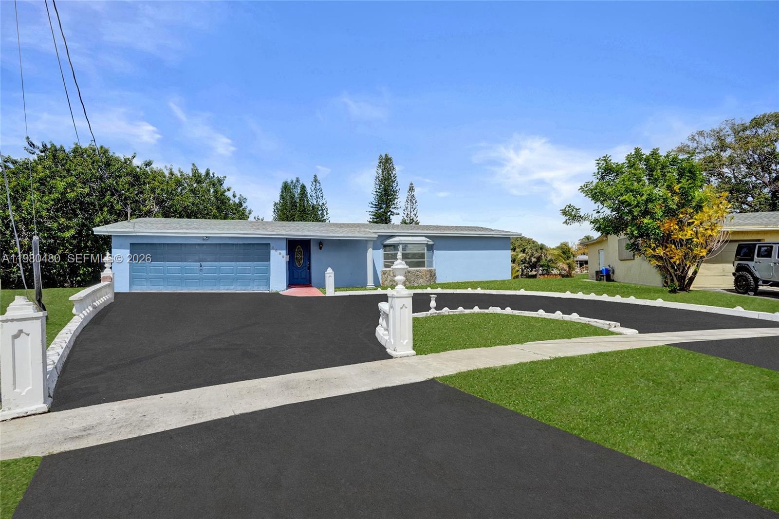 SUNRISE GOLF VILLAGE SEC - Residential