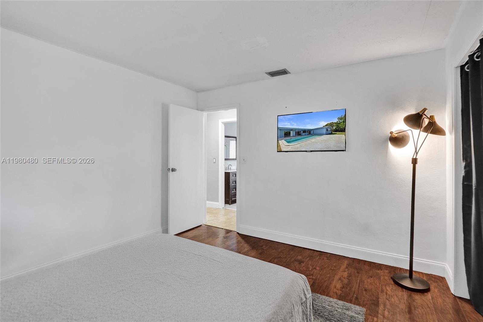 SUNRISE GOLF VILLAGE SEC - Residential