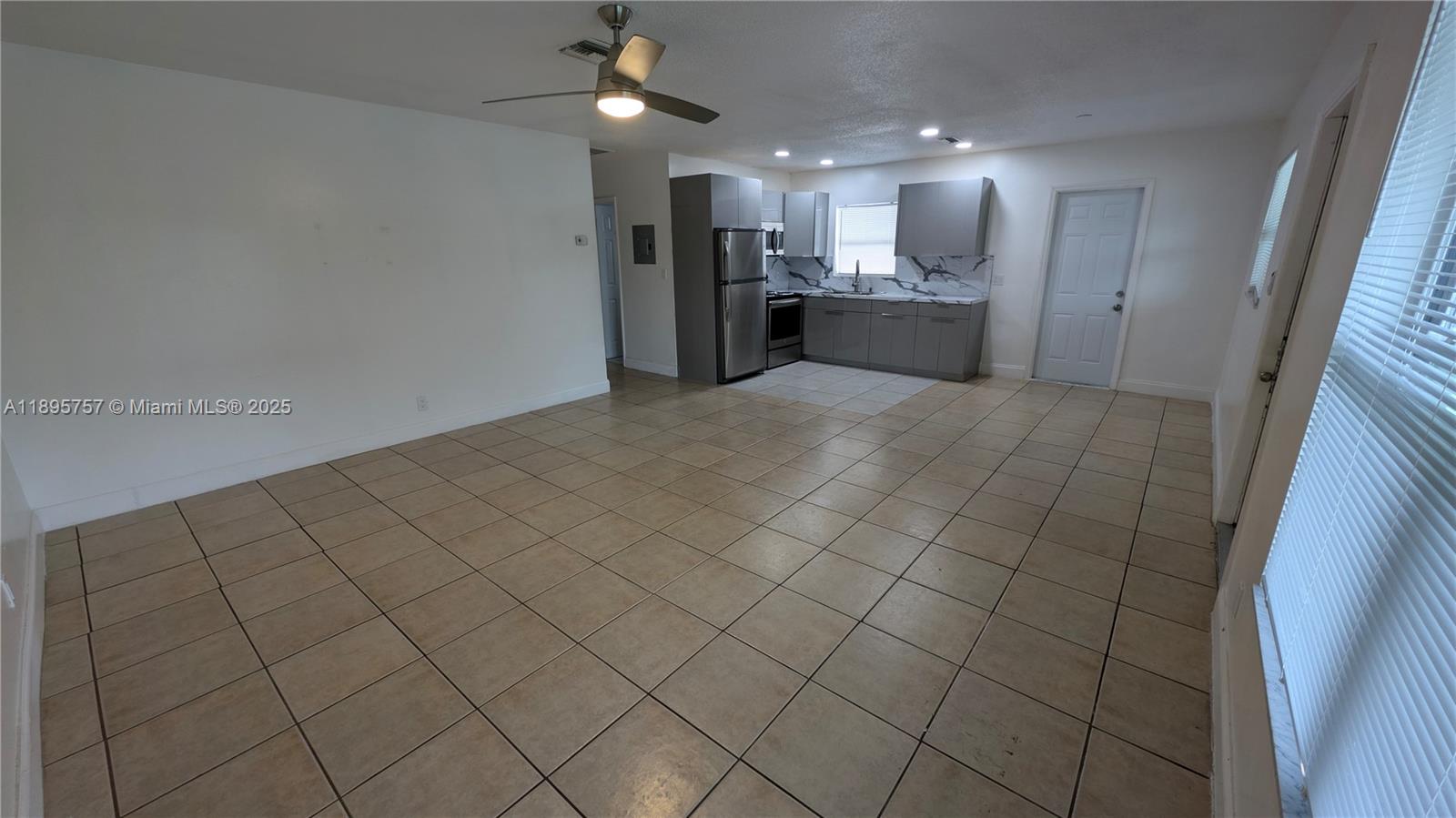 NORTH ANDREWS GARDENS 2ND - Residential Lease