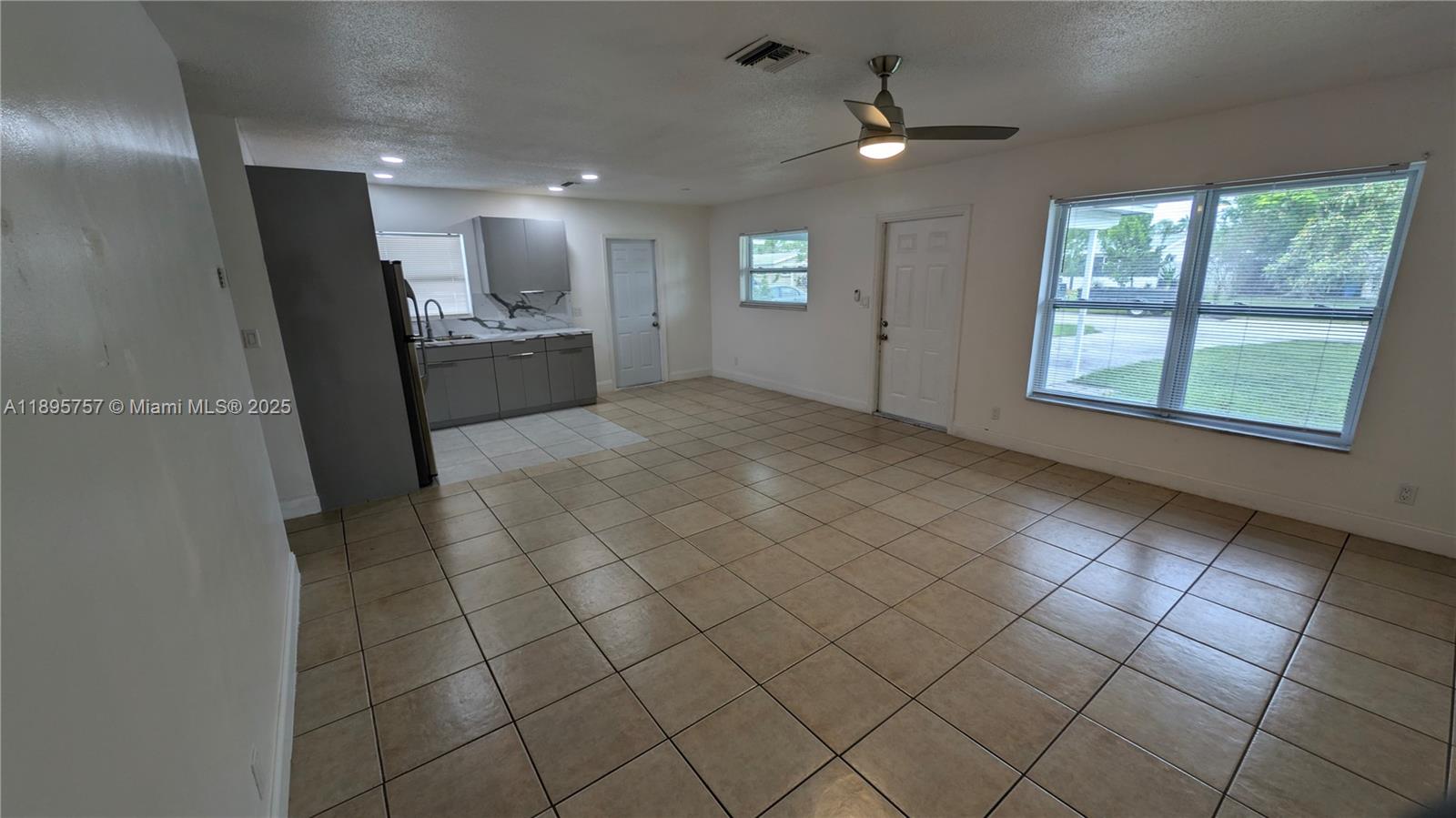 NORTH ANDREWS GARDENS 2ND - Residential Lease