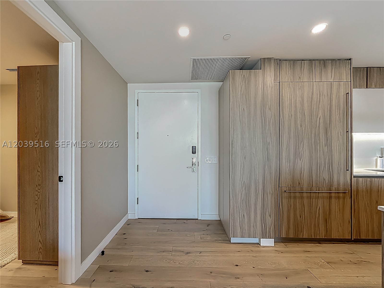 350 Ocean Dr 305N
