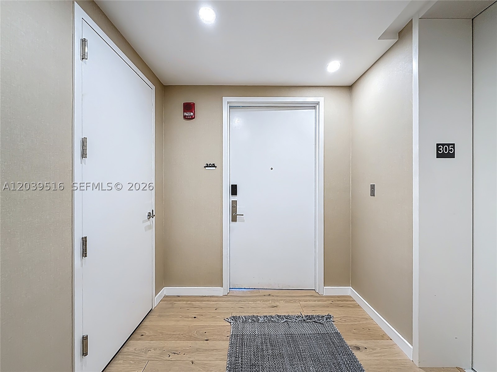 350 Ocean Dr 305N