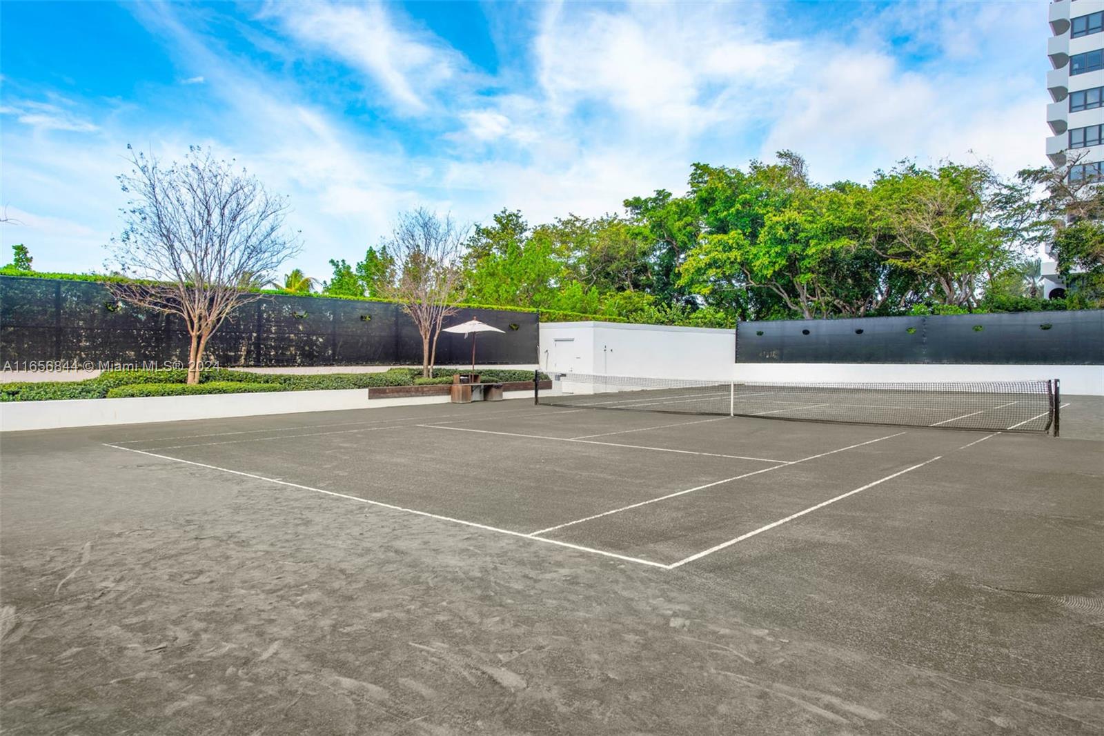 OCEANA BAL HARBOUR CONDO - Residential