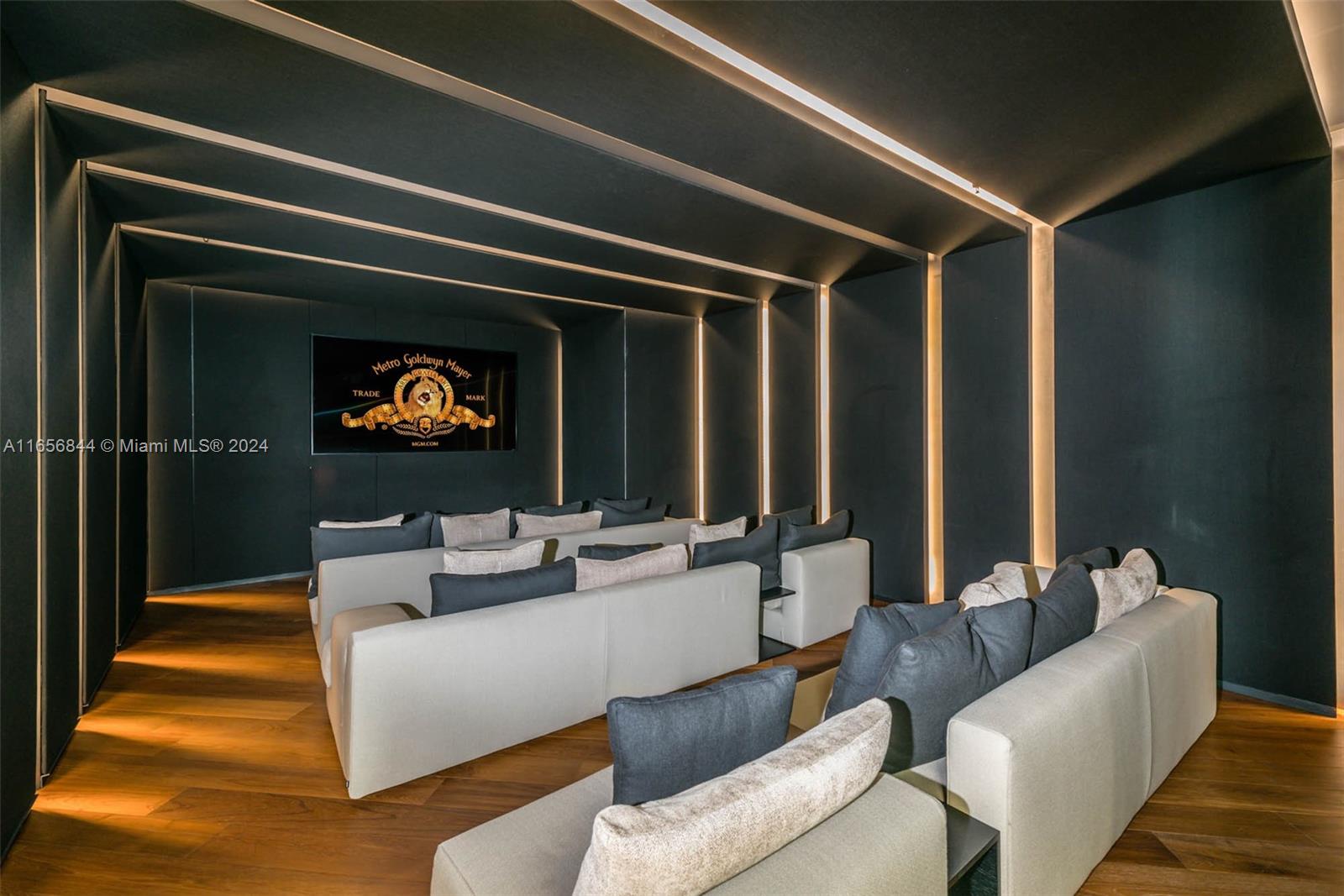 OCEANA BAL HARBOUR CONDO - Residential
