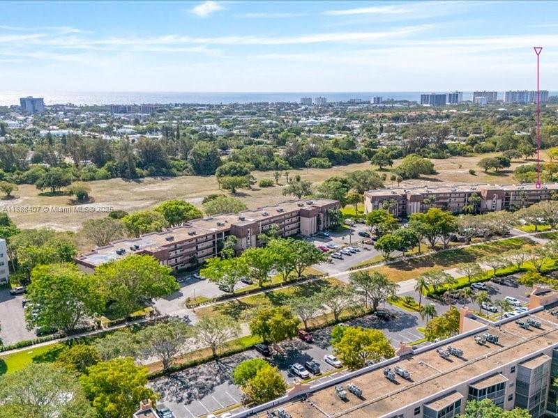 BOCA TEECA CONDO 8 - Residential