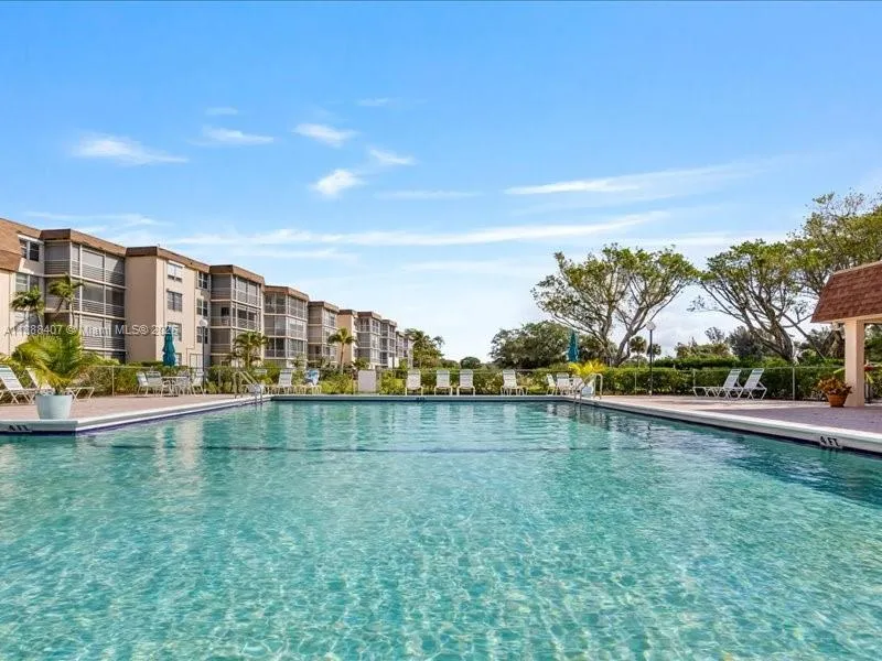 Boca Raton, Florida 33487, United States, 2 Bedrooms Bedrooms, ,2 BathroomsBathrooms,Residential,Active,219798