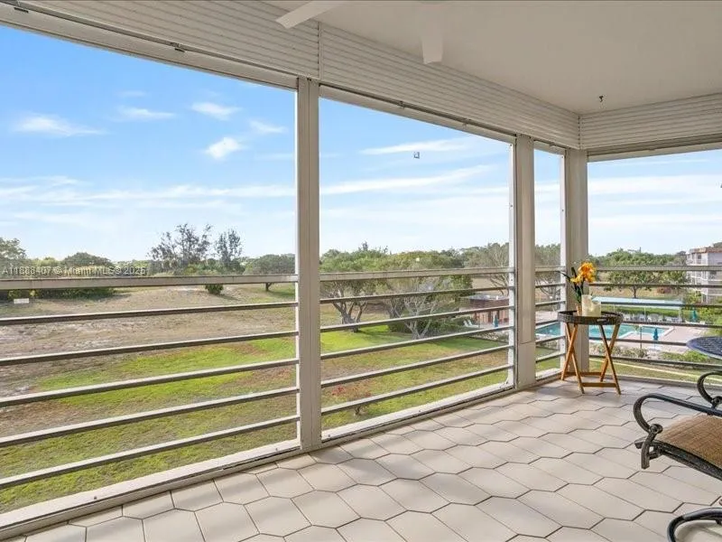 Boca Raton, Florida 33487, United States, 2 Bedrooms Bedrooms, ,2 BathroomsBathrooms,Residential,Active,219798