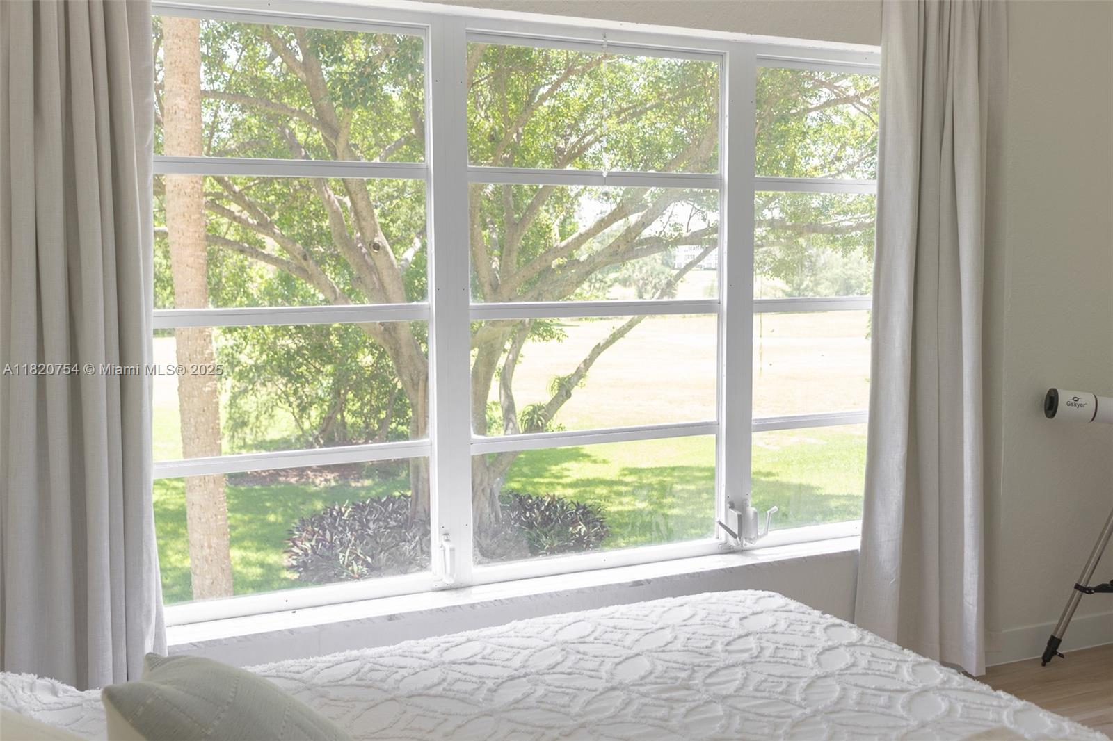 NO 12 PALM-AIRE COUNTRY C - Residential