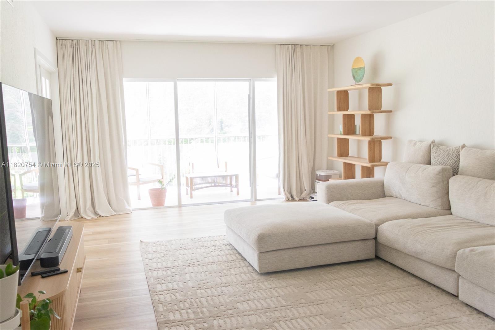 NO 12 PALM-AIRE COUNTRY C - Residential