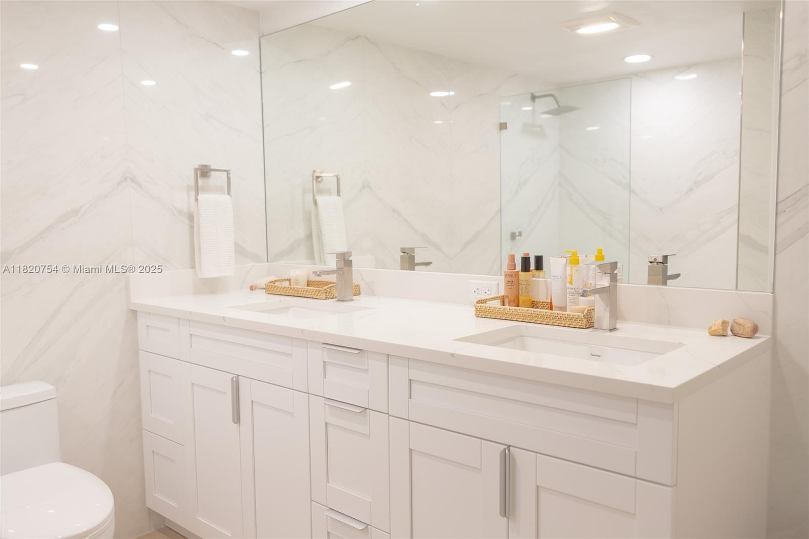 NO 12 PALM-AIRE COUNTRY C - Residential