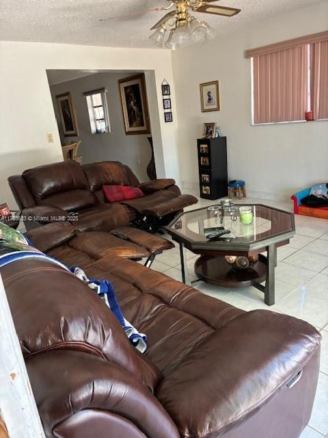 SOLOMAN MANOR - Residential