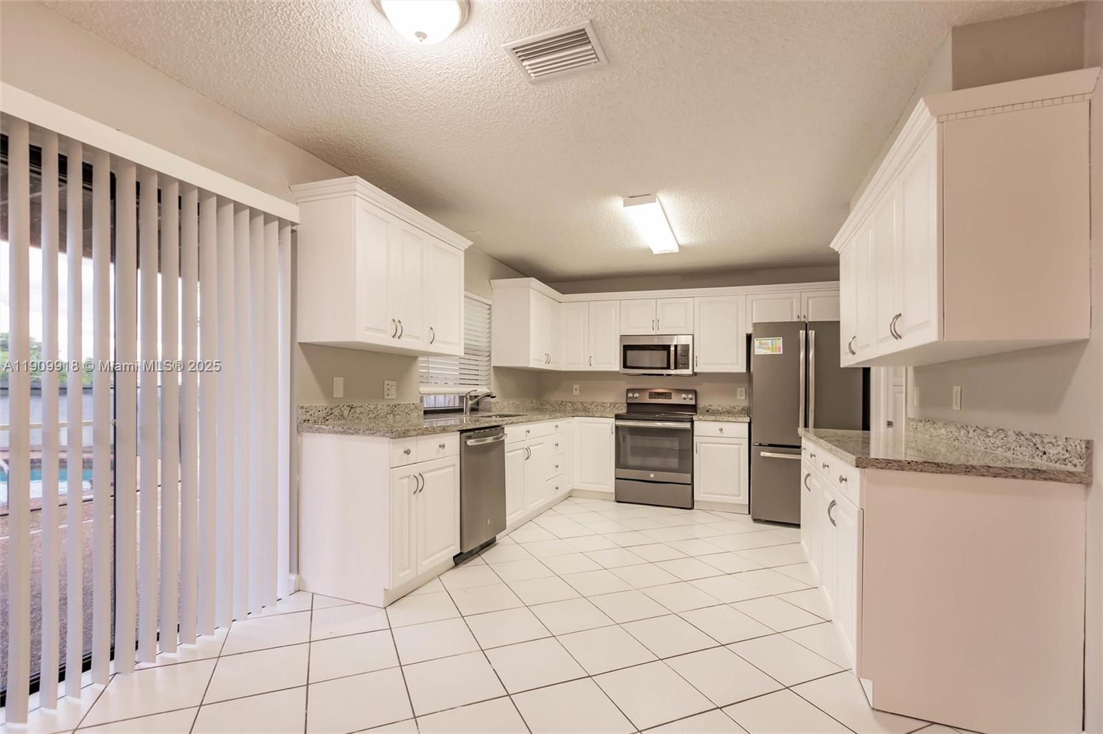 JACARANDA LAKES SECTION F - Residential