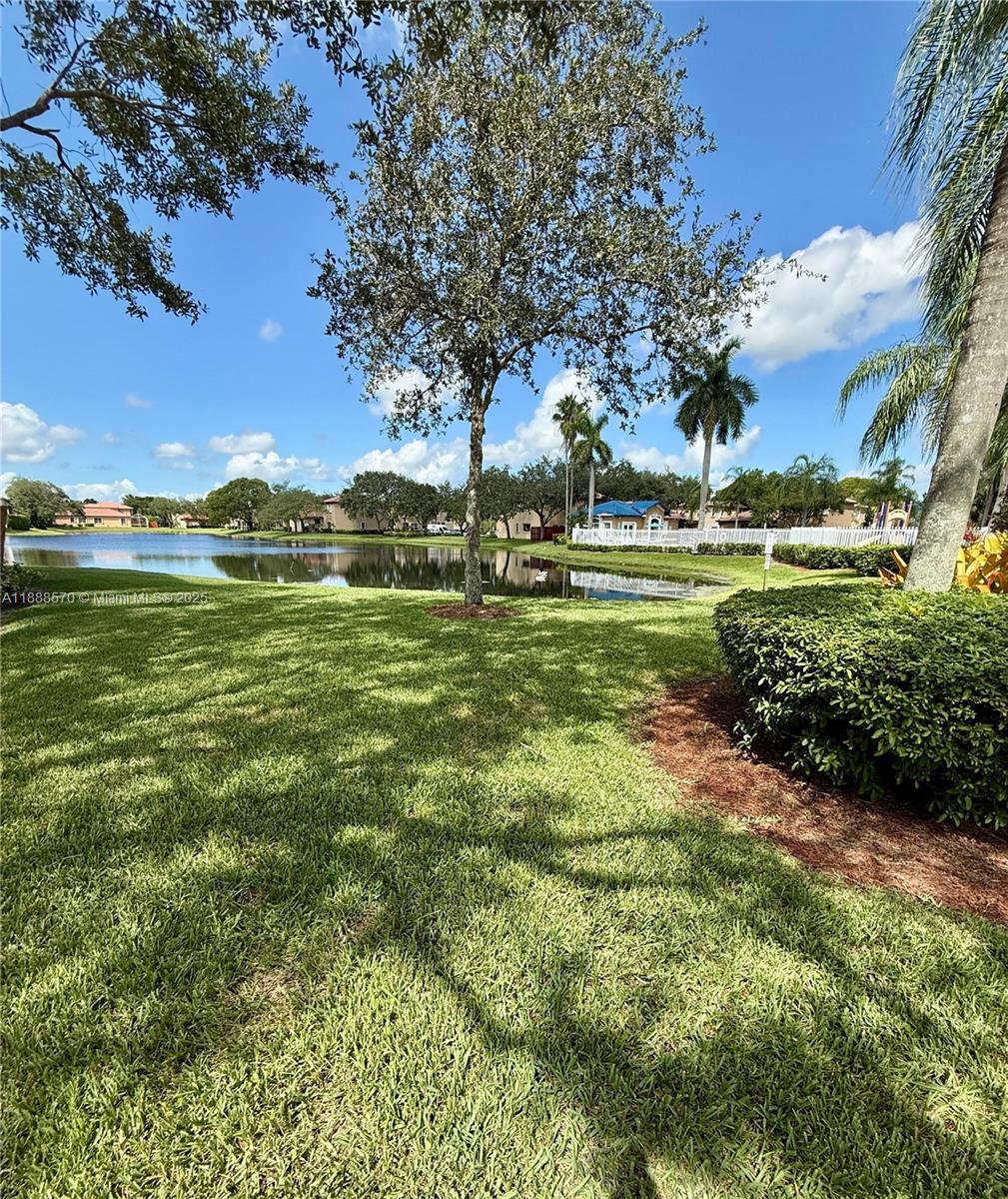 EMERALD COURTS - OPAL CRE - Residential Lease