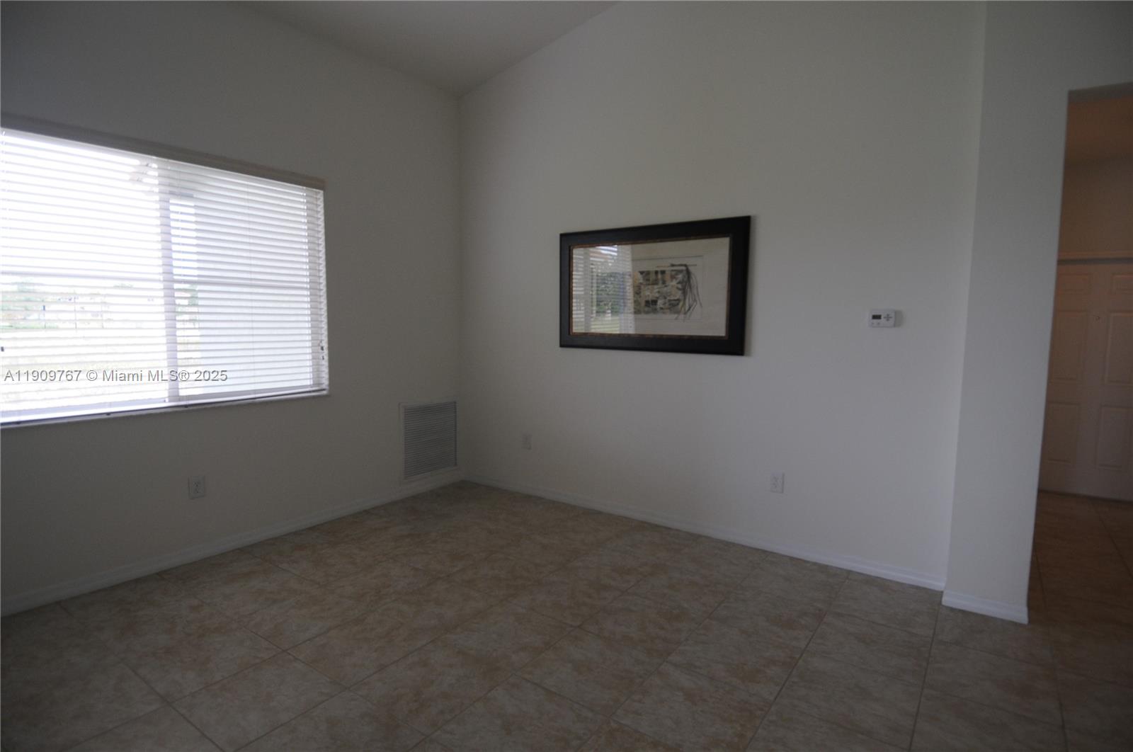 VENTANAS AT HOMESTEAD - Residential Lease