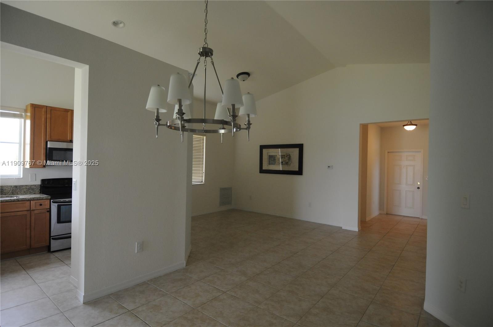 VENTANAS AT HOMESTEAD - Residential Lease