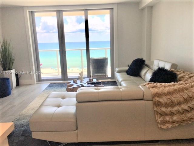 ARLEN BEACH CONDO - Residential Lease