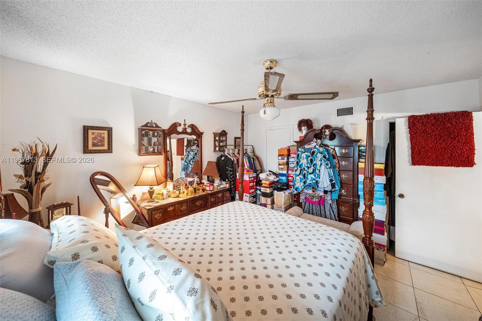 OAKLAND SHORES CONDOMINIU - Residential