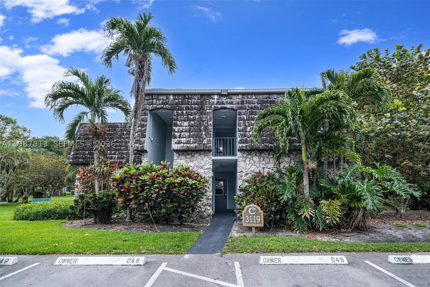 3119 Oakland Shores Dr