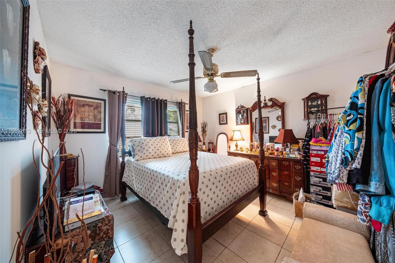 OAKLAND SHORES CONDOMINIU - Residential