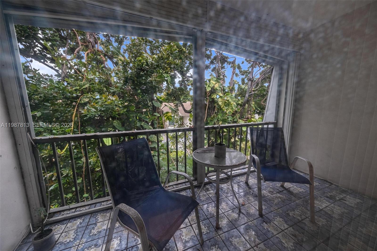 OAKLAND SHORES CONDOMINIU - Residential