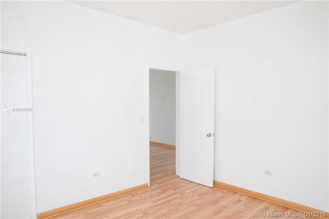 Altos Del Mar 04 - Residential Lease