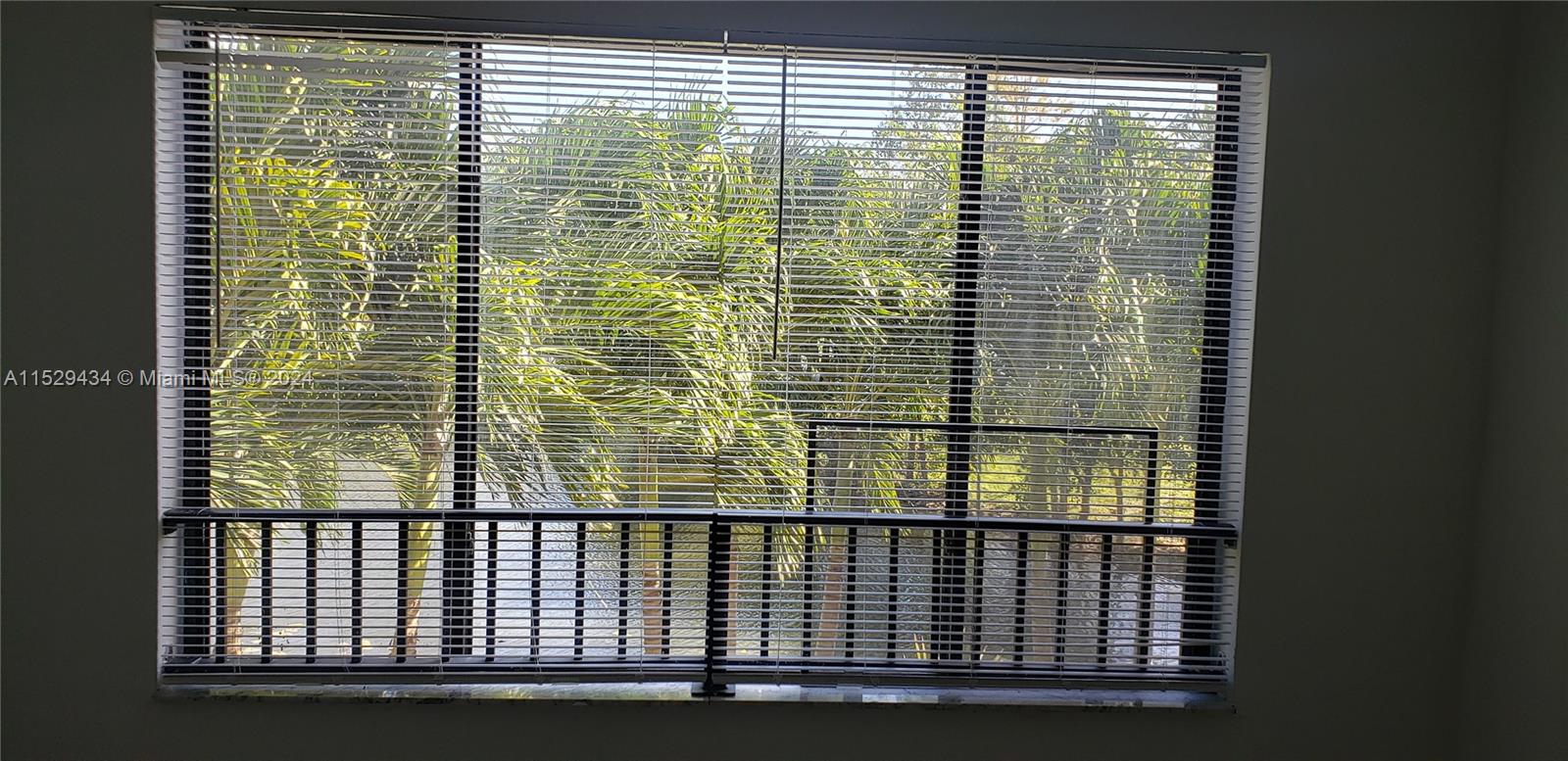 WATERS EDGE OF CORAL SPRI - Residential Lease