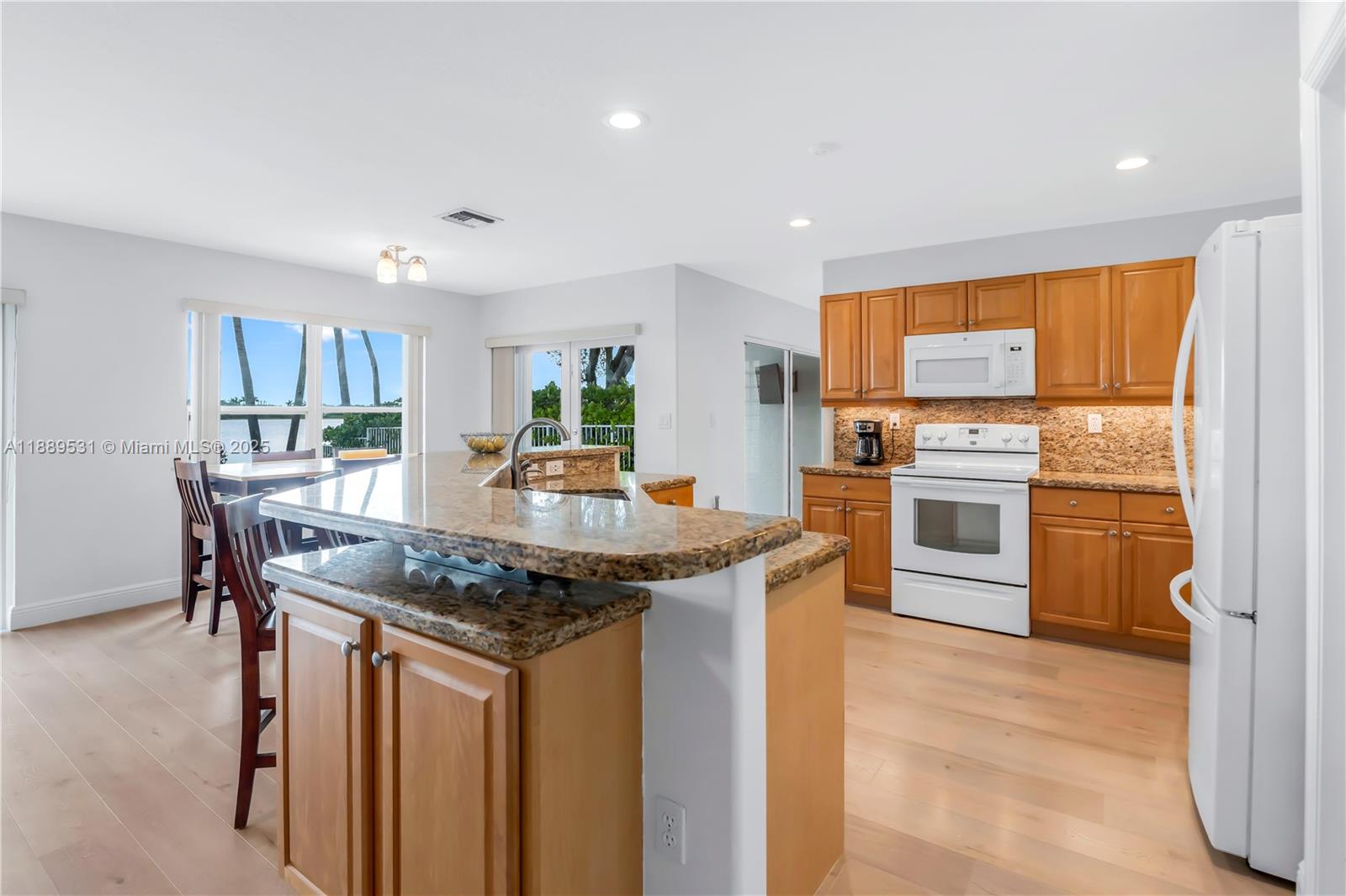 SILVER LAKES PHASE III RE - Residential