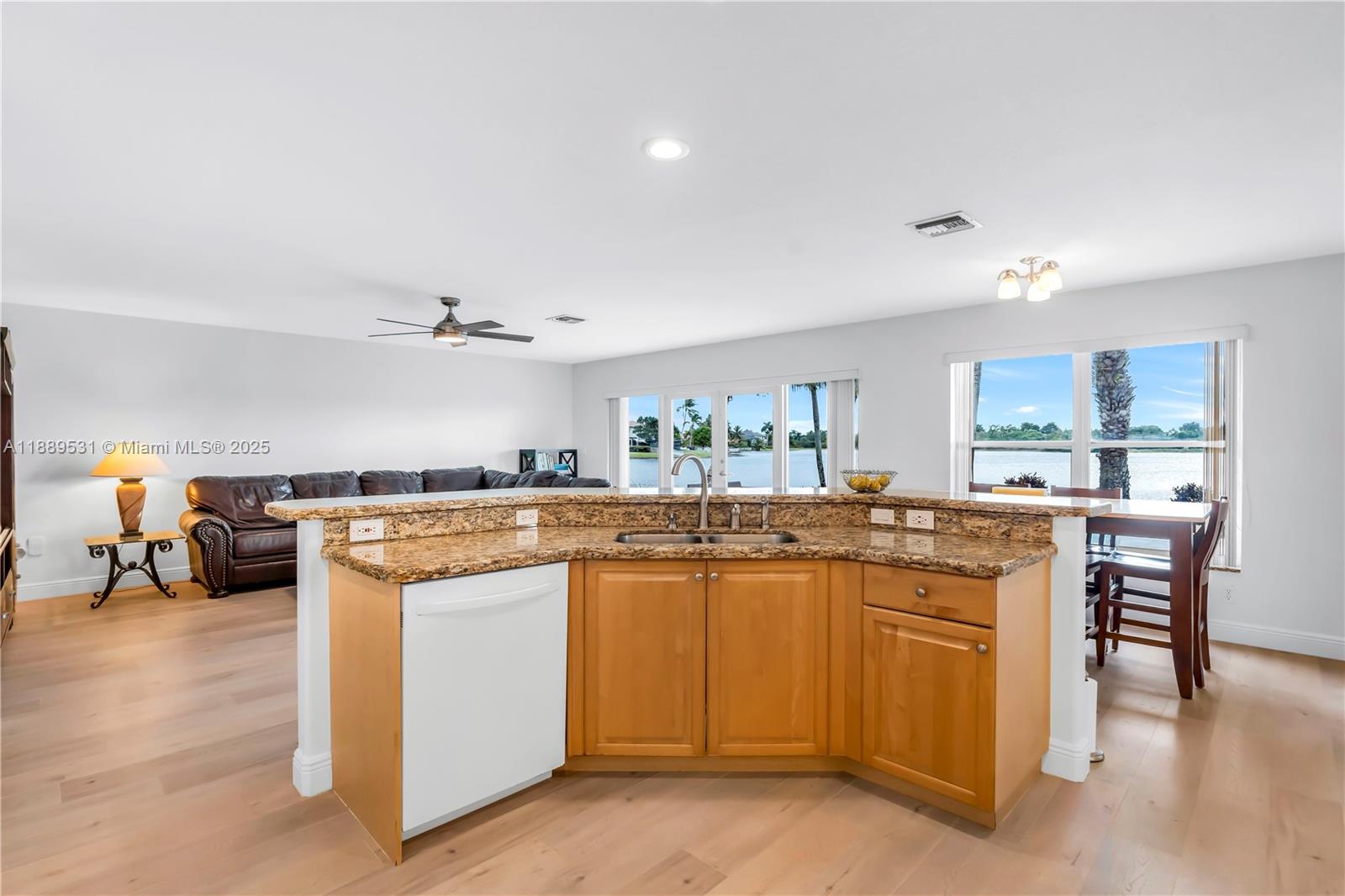 SILVER LAKES PHASE III RE - Residential