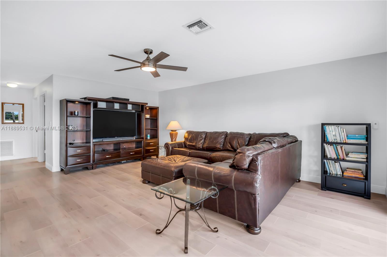 SILVER LAKES PHASE III RE - Residential