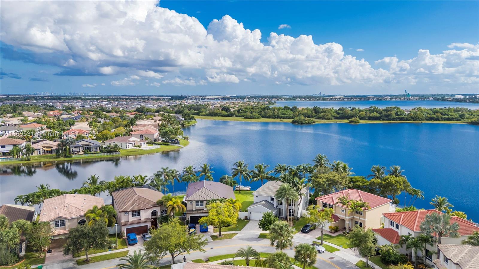 SILVER LAKES PHASE III RE - Residential