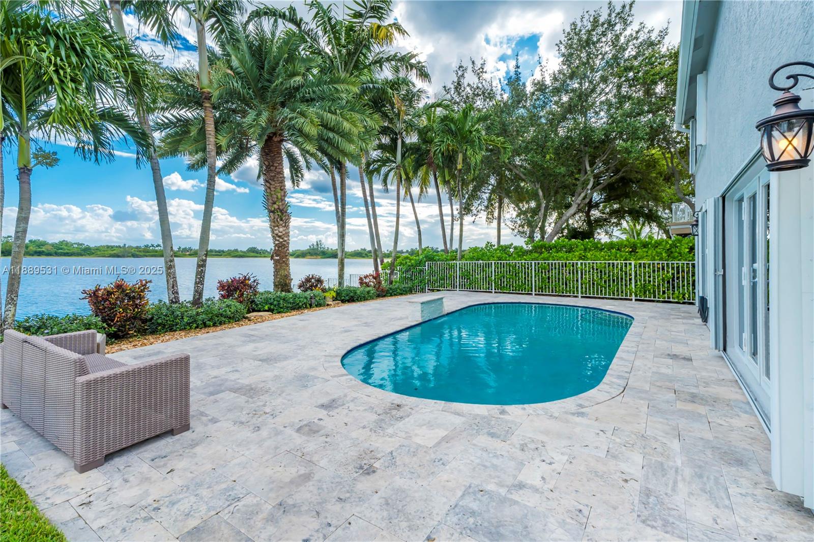 SILVER LAKES PHASE III RE - Residential