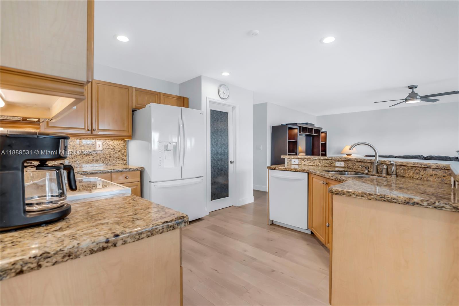 SILVER LAKES PHASE III RE - Residential