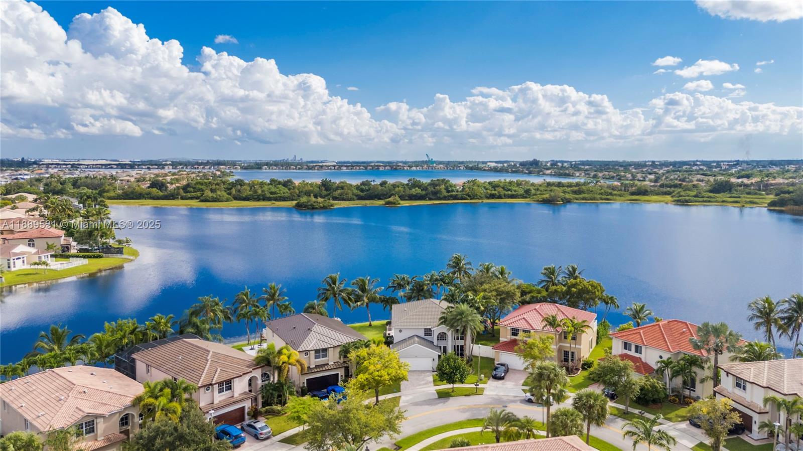 SILVER LAKES PHASE III RE - Residential