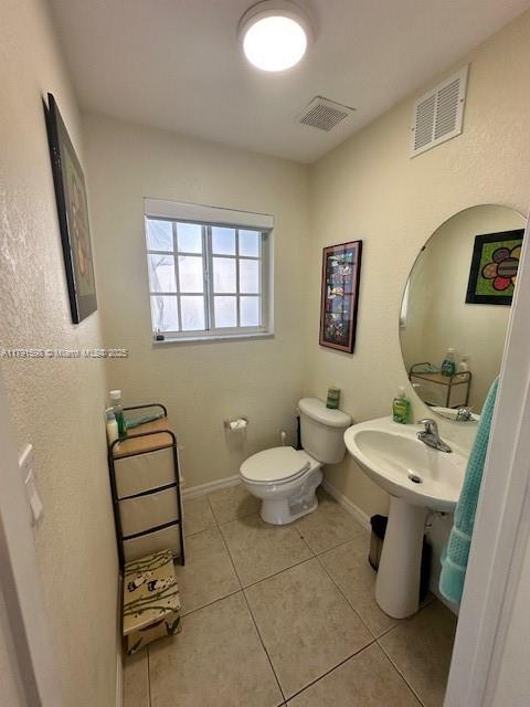 212 NE 3rd St 12