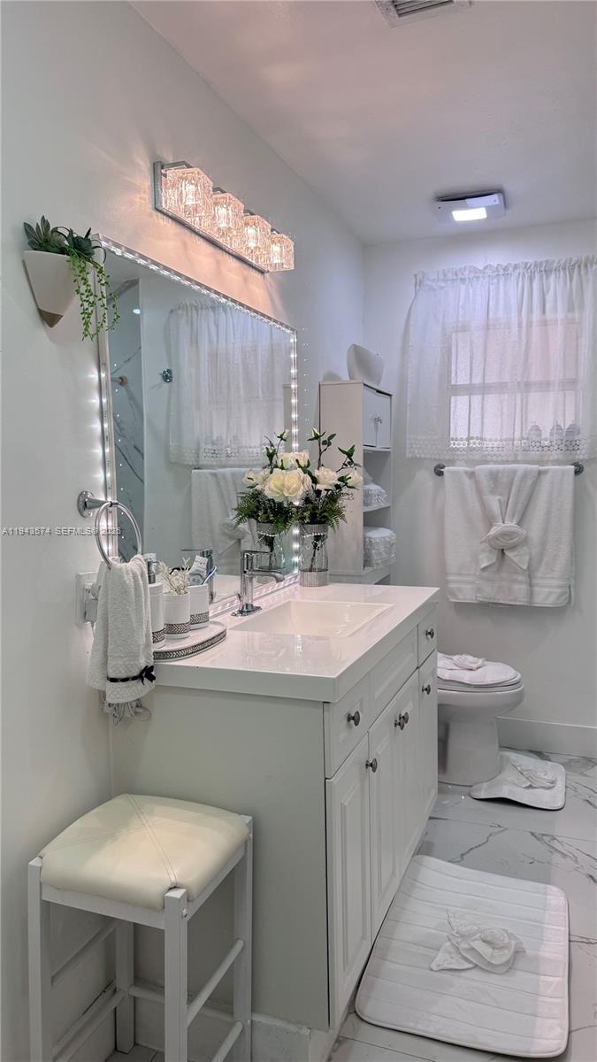 CAROL CITY 1 ST ADDN - Residential