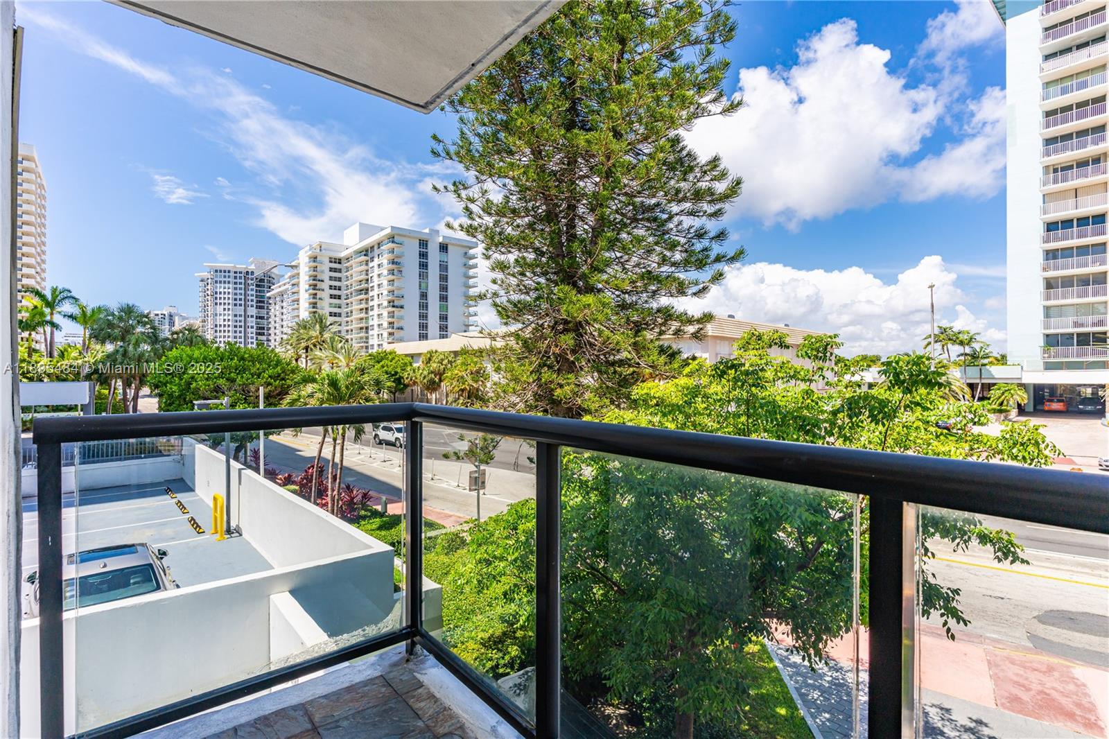THE SURF CONDO - Residential